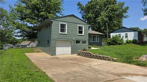 604 Pawnee Lane, Belton, MO 64012