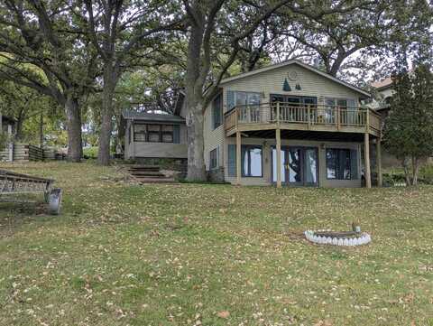 16822 255th Avenue, Spirit Lake, IA 51360
