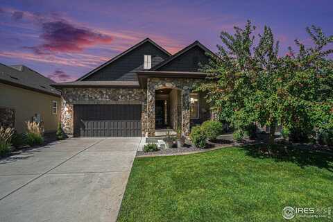 2090 Vineyard Dr, Windsor, CO 80550