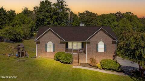 8434 Coppock Rd, Corryton, TN 37721