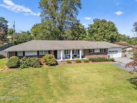 7025 Sheffield Drive, Knoxville, TN 37909