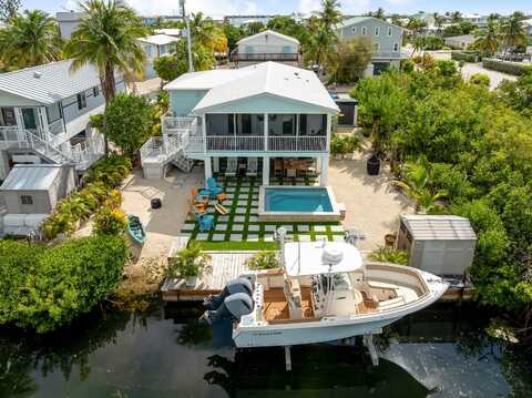 478 Blackbeard Road, Little Torch Key, FL 33042