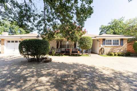 1908 56th Street, Lubbock, TX 79412