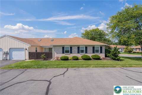 5804 Burning Tree Lane, Macungie, PA 18062