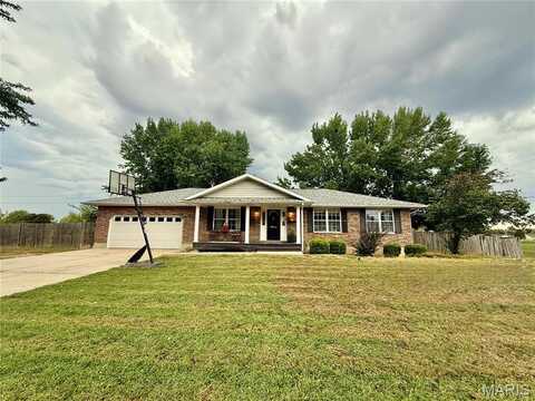 29 Saint Ann Avenue, Saint James, MO 65559