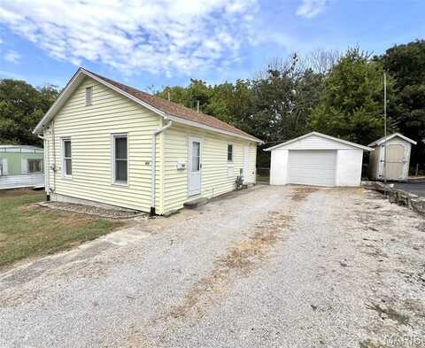 413 W Seward Street, Hillsboro, IL 62049