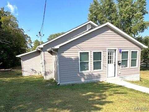 208 W DeSoto Road, Bonne Terre, MO 63628