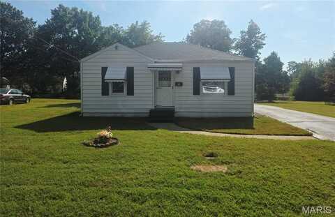 110 Rainbow Drive, Collinsville, IL 62234
