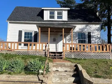 18 S Benton Street, Cape Girardeau, MO 63703