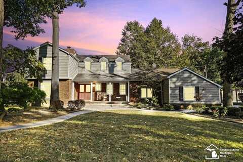 15024 Shadowood, Monroe, MI 48161