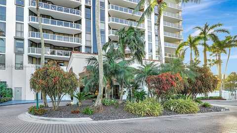 3598 Yacht Club Dr, Aventura, FL 33180