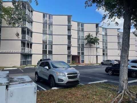 7075 NW 186th St, Hialeah, FL 33015