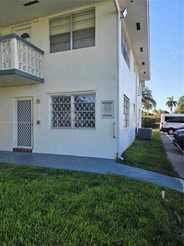 101 NW 204th St, Miami Gardens, FL 33169