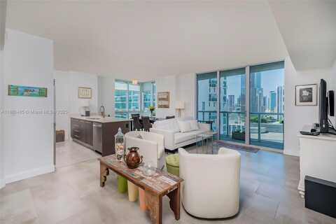 55 SE 6th St, Miami, FL 33131