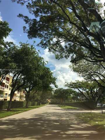 7815 camino real, Unincorporated Dade, FL 33143