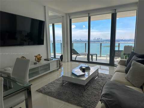 650 NE 32nd St, Miami, FL 33137
