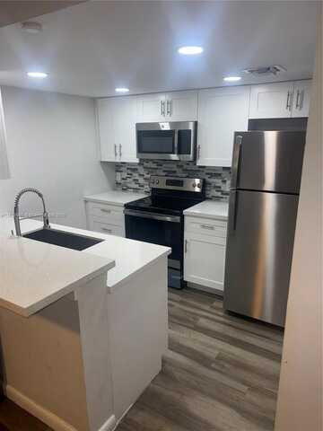 3183 Coral Lake Dr, Coral Springs, FL 33065