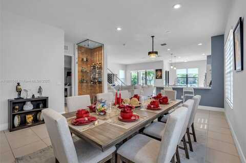 3332 W 95th Ter, Hialeah, FL 33018