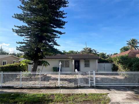 2540 NW 141st St, Opa Locka, FL 33054