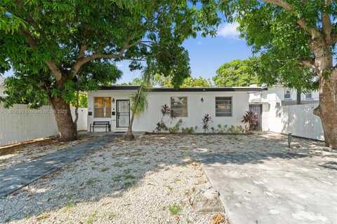 2453 SW 17th St, Miami, FL 33145