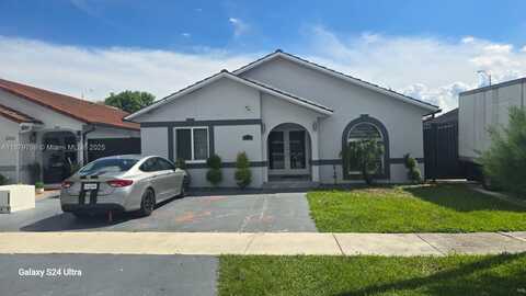 3240 W 76th Pl, Hialeah, FL 33018