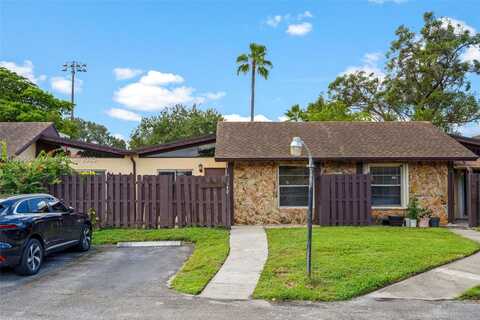 140 Fox Rd, Hollywood, FL 33024