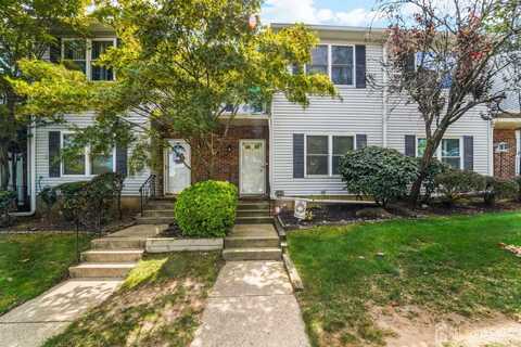58 Hickory Court, Jamesburg, NJ 08831