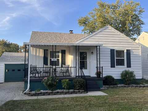 1902 E 21 Street, Muncie, IN 47302