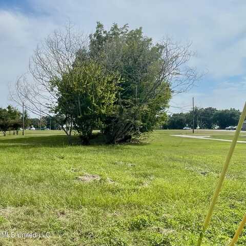 387 Richmond Drive, Biloxi, MS 39530