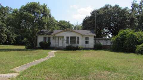 1201 College Street, Gulfport, MS 39507