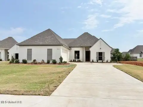 416 Aurora Circle, Canton, MS 39046