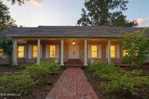 3018 Hammond Hill Road, Senatobia, MS 38668