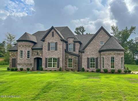 261 Poplar Lane, Holly Springs, MS 38635
