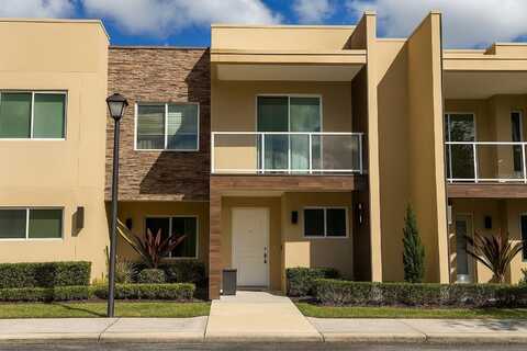 3105 BRASILIA AVENUE, KISSIMMEE, FL 34747