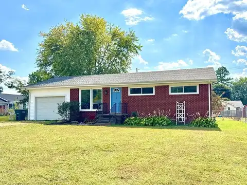 1723 Calvin Dr., Hopkinsville, KY 42240