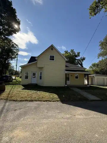 7909 S Spring Street, Daleville, IN 47334