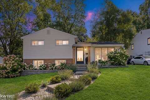 200 Grant, Grand Blanc, MI 48439