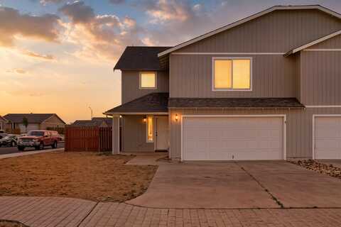 878 SE Kristin Way, Madras, OR 97741