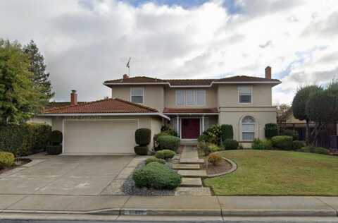 21035 Lauretta DR, CUPERTINO, CA 95014