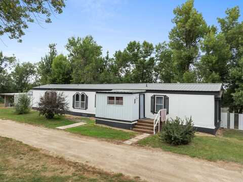 33 Main Street, Des Lacs, ND 58733