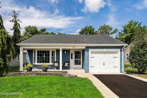 104 Paradise Boulevard, Toms River, NJ 08757