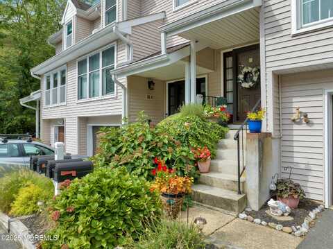 31 Mulberry Court, Brielle, NJ 08730