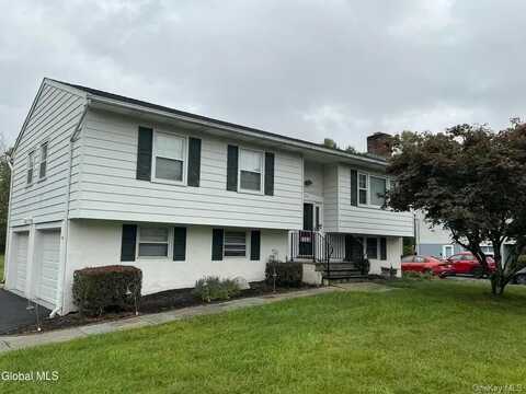 20 Amy Road, Washingtonville, NY 10992
