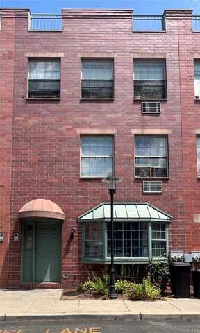 518 Louisiana Avenue, Brooklyn, NY 11239