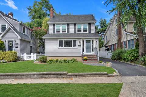 81 Highland Avenue, Port Washington, NY 11050