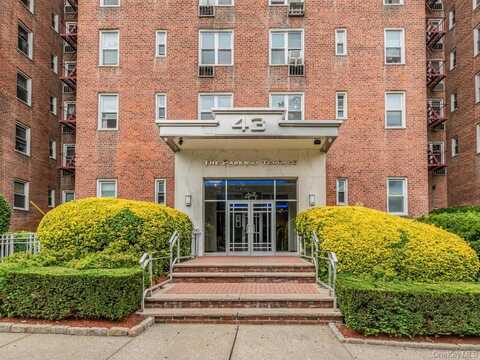 43 Bronx River Road, Yonkers, NY 10704