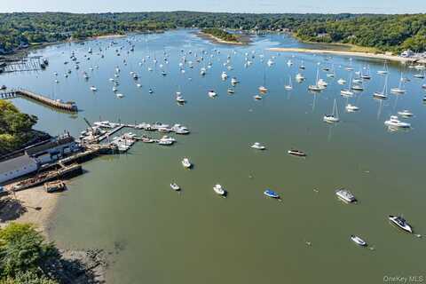 2 Bayview Terrace, Northport, NY 11768