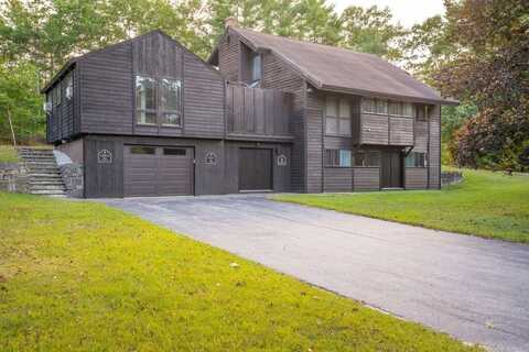 2 Flynn Road, Raymond, ME 04071