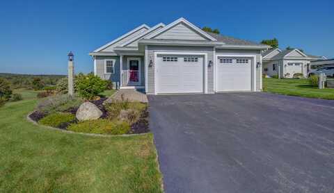 17 Callaway Drive, Gray, ME 04039