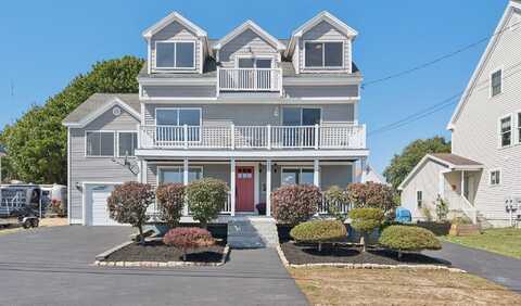 242 Veranda Street, Portland, ME 04103